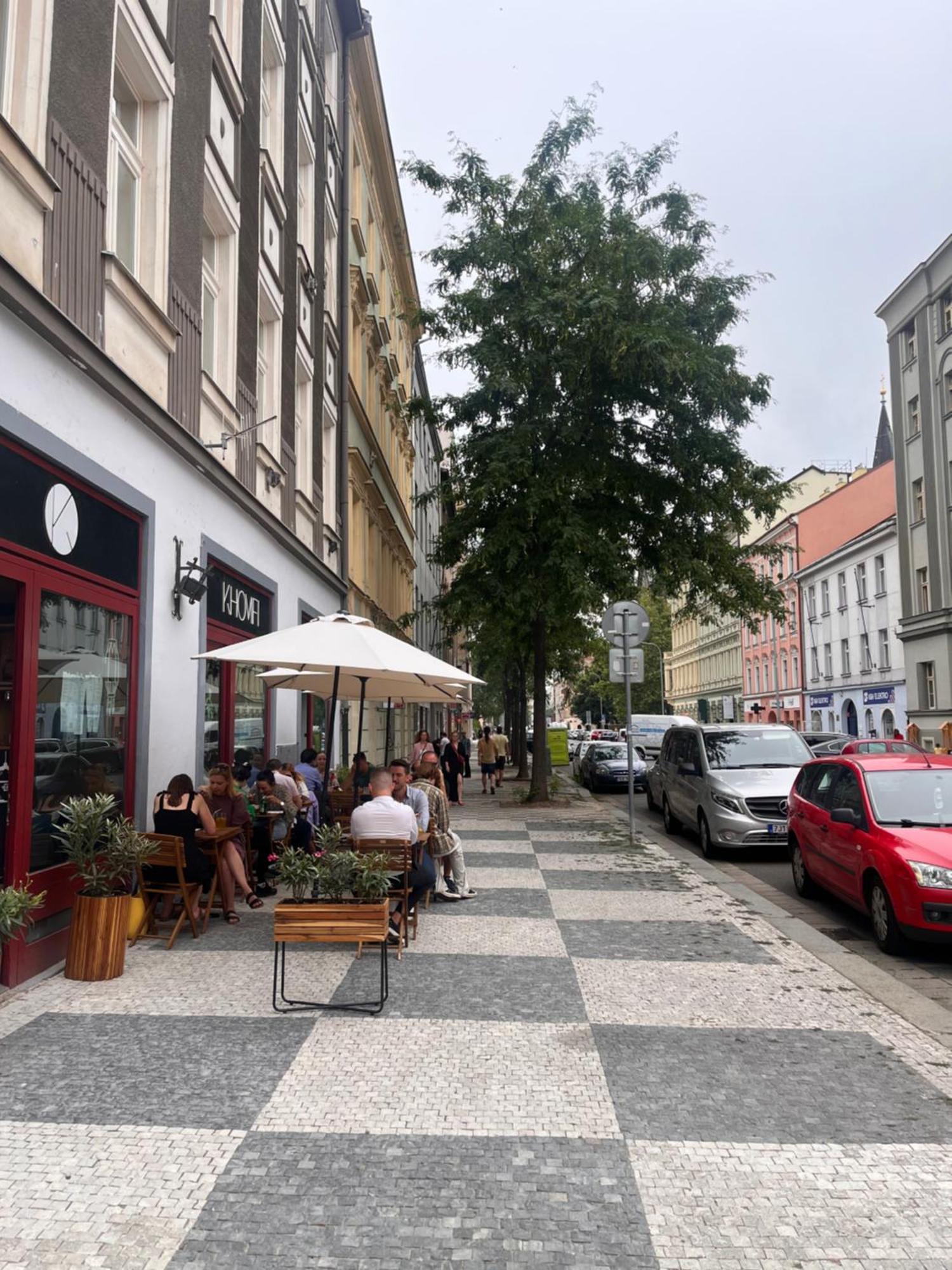 Apartament Karlin Apartman Praga